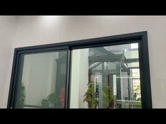 76 壊れた橋の引き戸